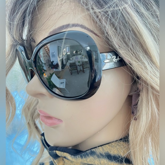 Ray-Ban Tortoise Frame Sunglasses